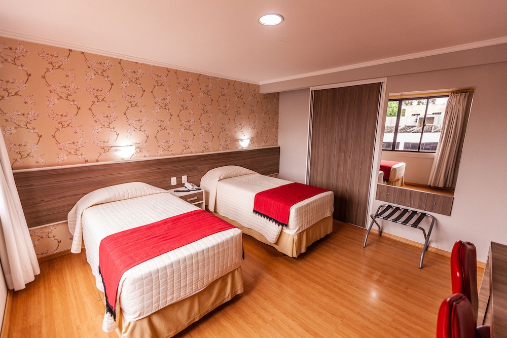 CLASSIC, TWIN BEDS