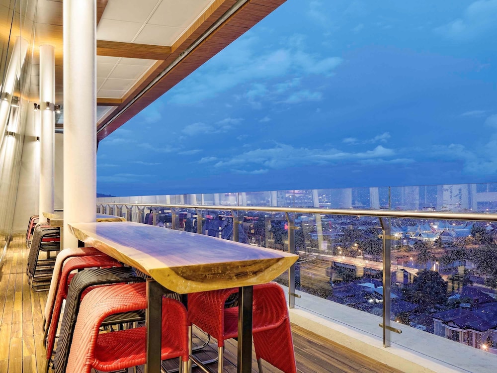 Ibis Padang 4/51