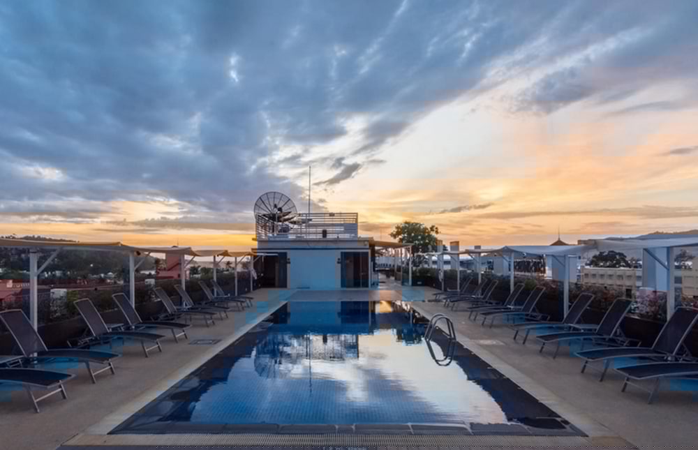 Ashlee Hub Hotel Patong 58/66