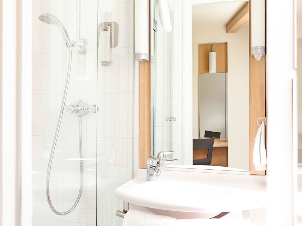 Ibis Leeds Centre Marlborough Street 54/57