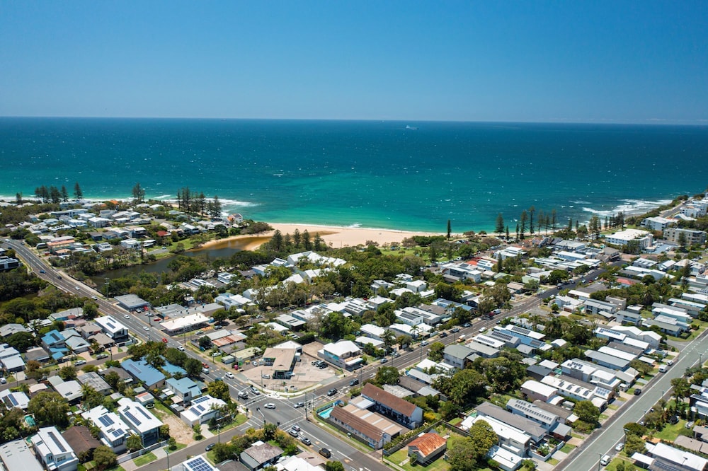 Moffat Beach Motel 55/62