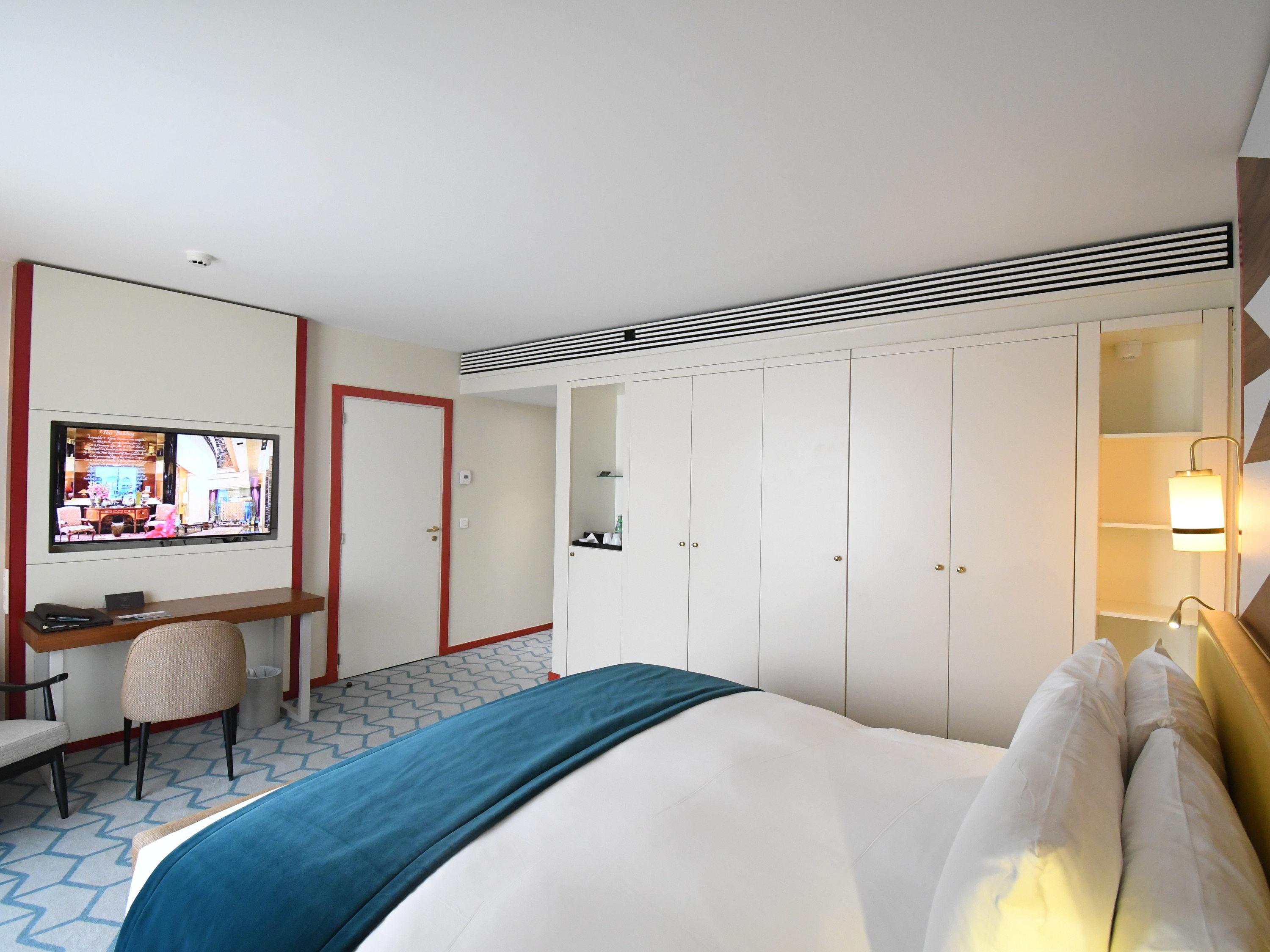 Imperial, Suite, King Bed, Balcony