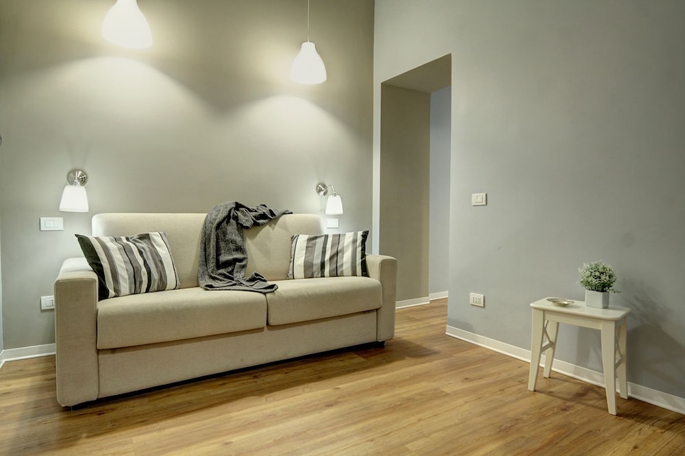 Amoroma Suite 32/50