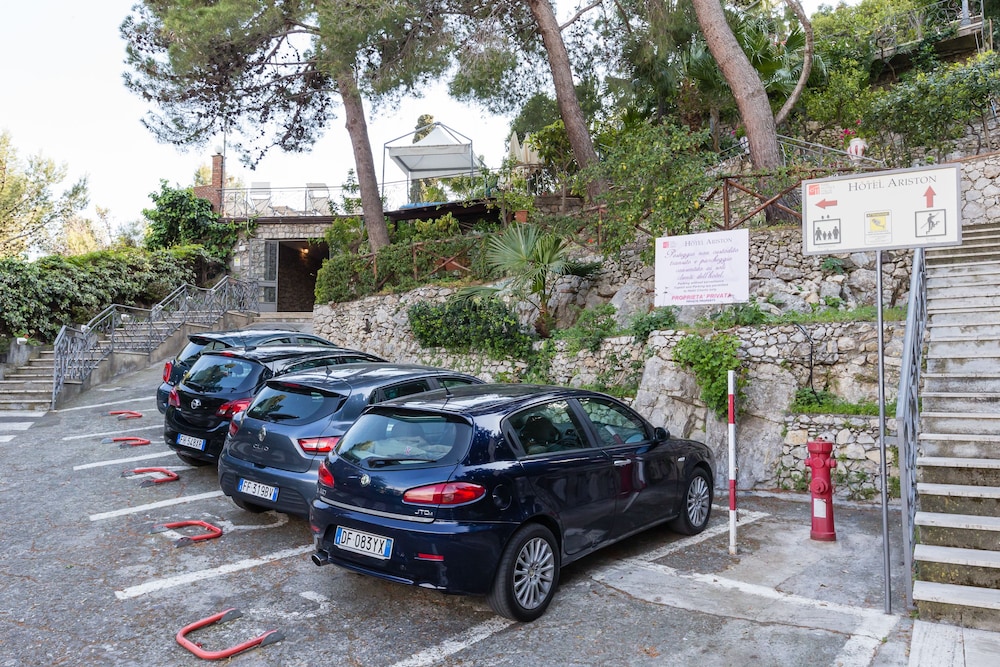 Hotel Ariston and Palazzo Santa Caterina 39/50