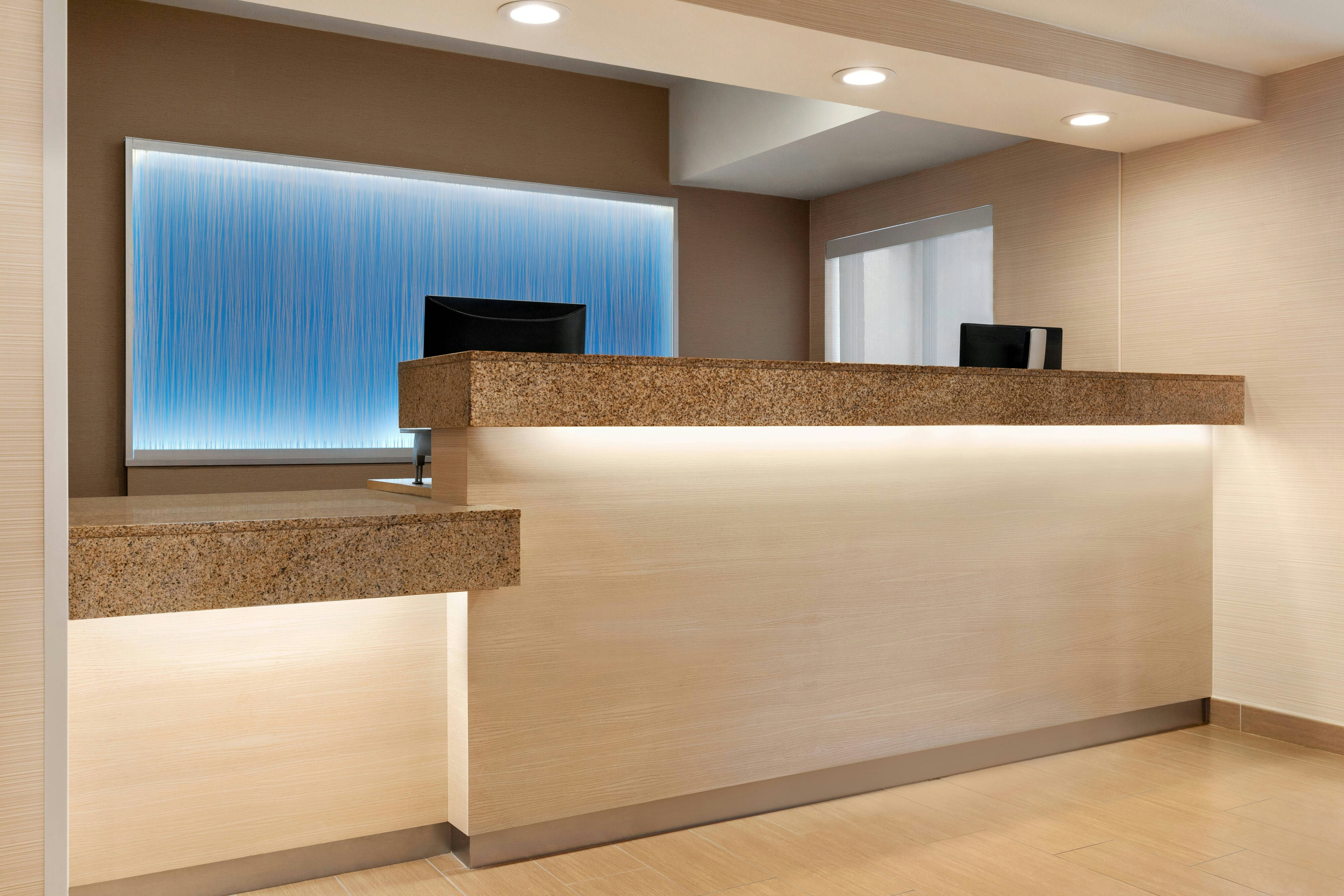 Fairfield Inn Roseville 5/35