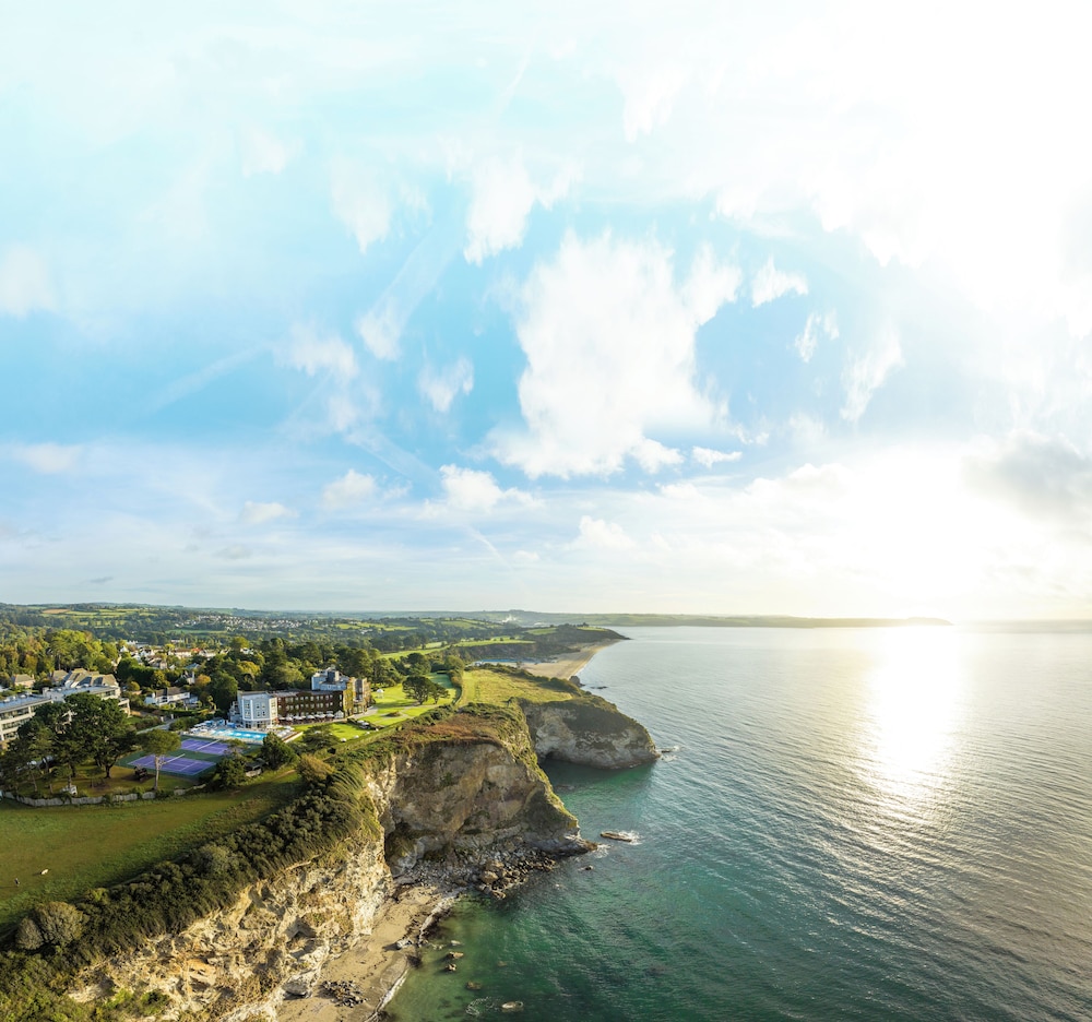 Carlyon Bay Hotel 59/64