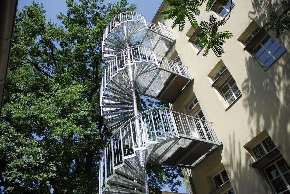 GLS Studio Hotel Berlin 3/33