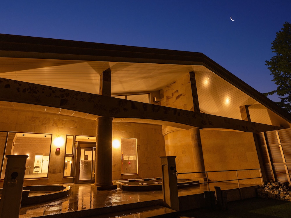Nakasatsunai Glamping Resort Feriendorf 4/50