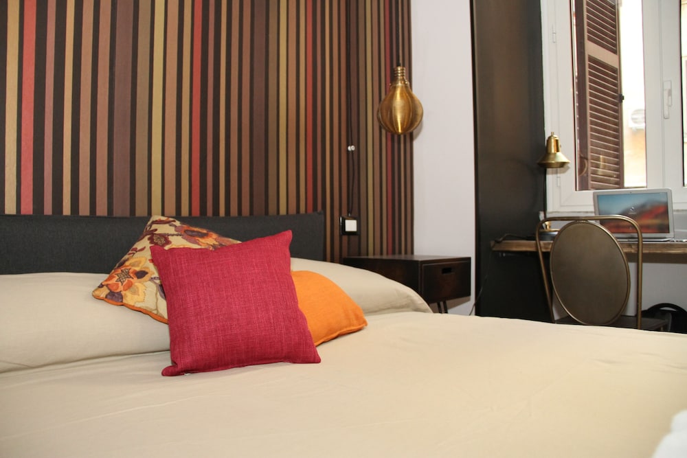 St. Peter Suites 16/50