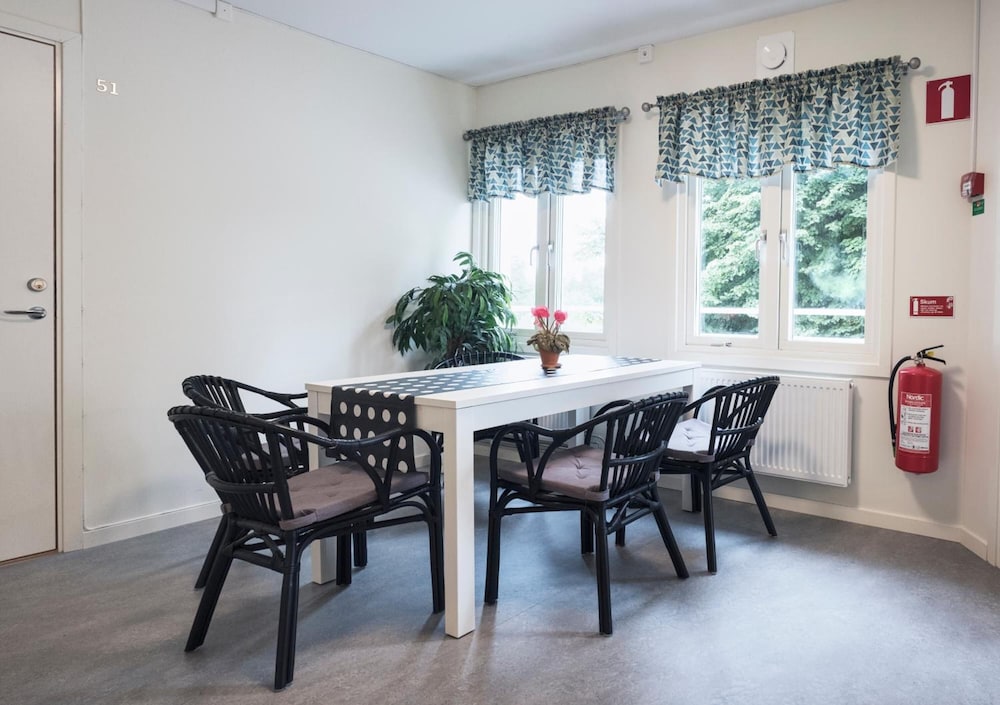 Partille Vandrarhem Bed & Breakfast 9/25