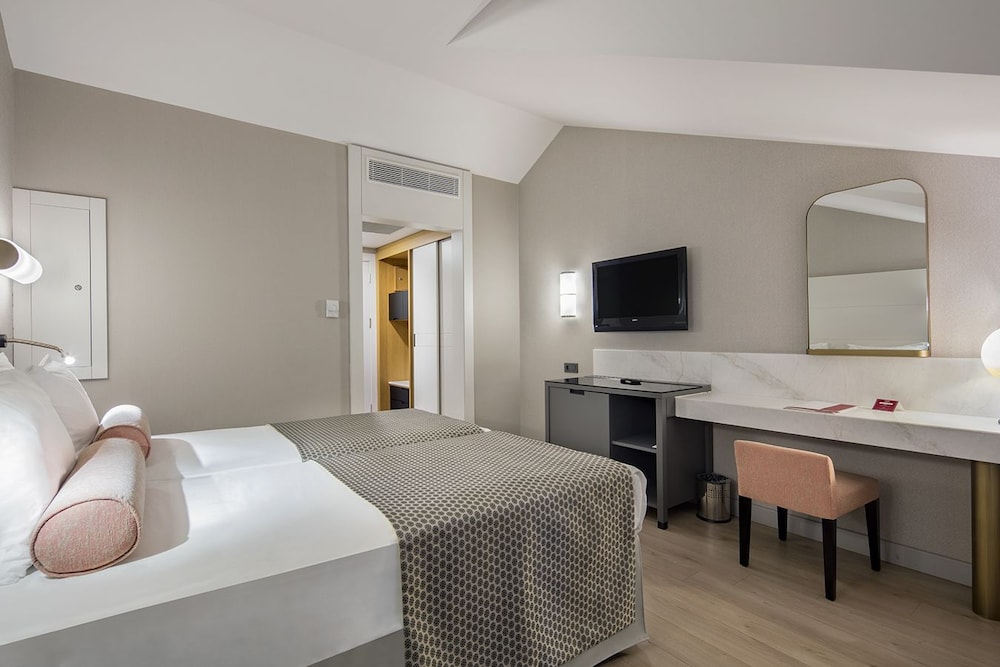 Trendy Hotels Aspendos Beach 24/73