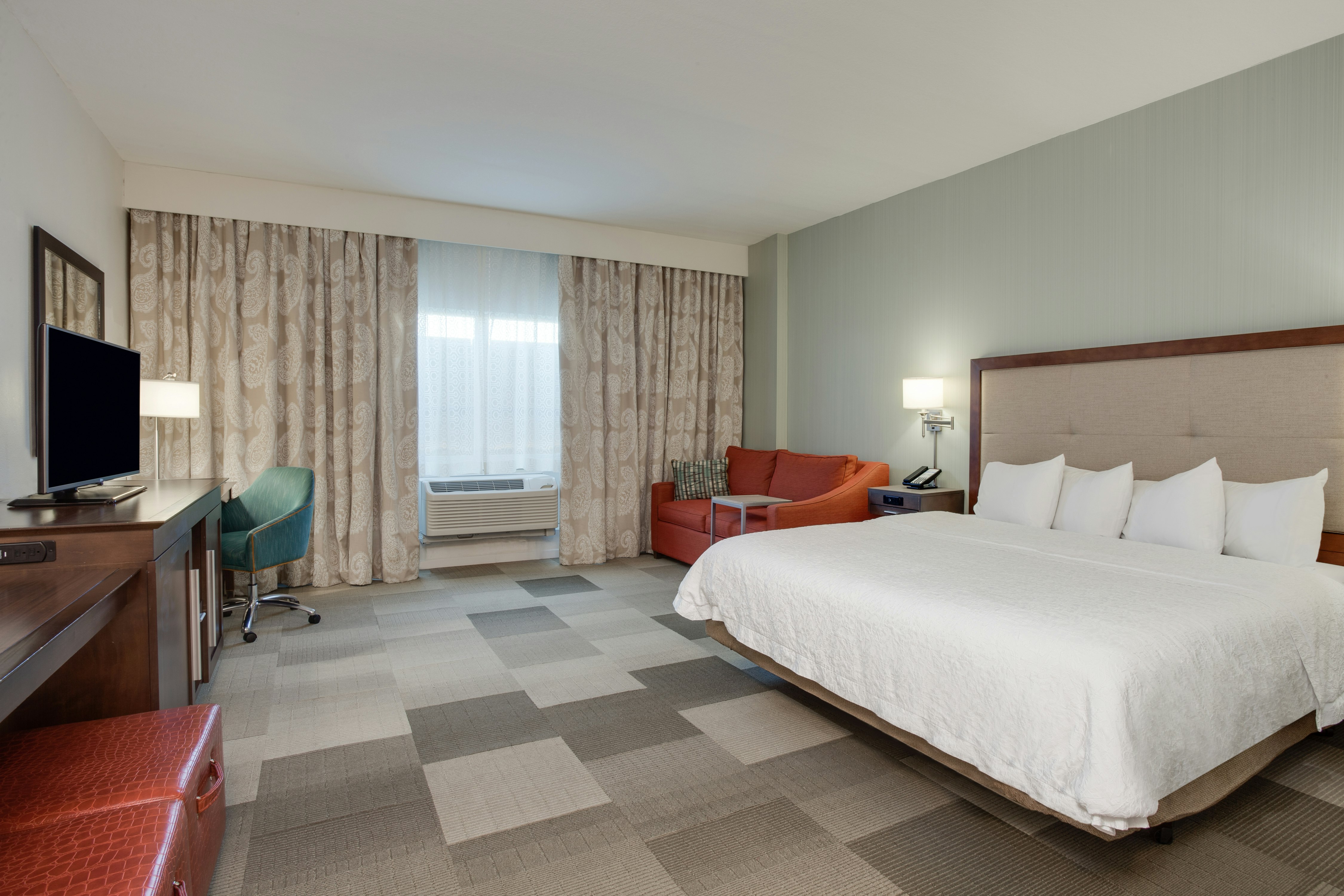 Room, King Bed, Sofa, Accessible