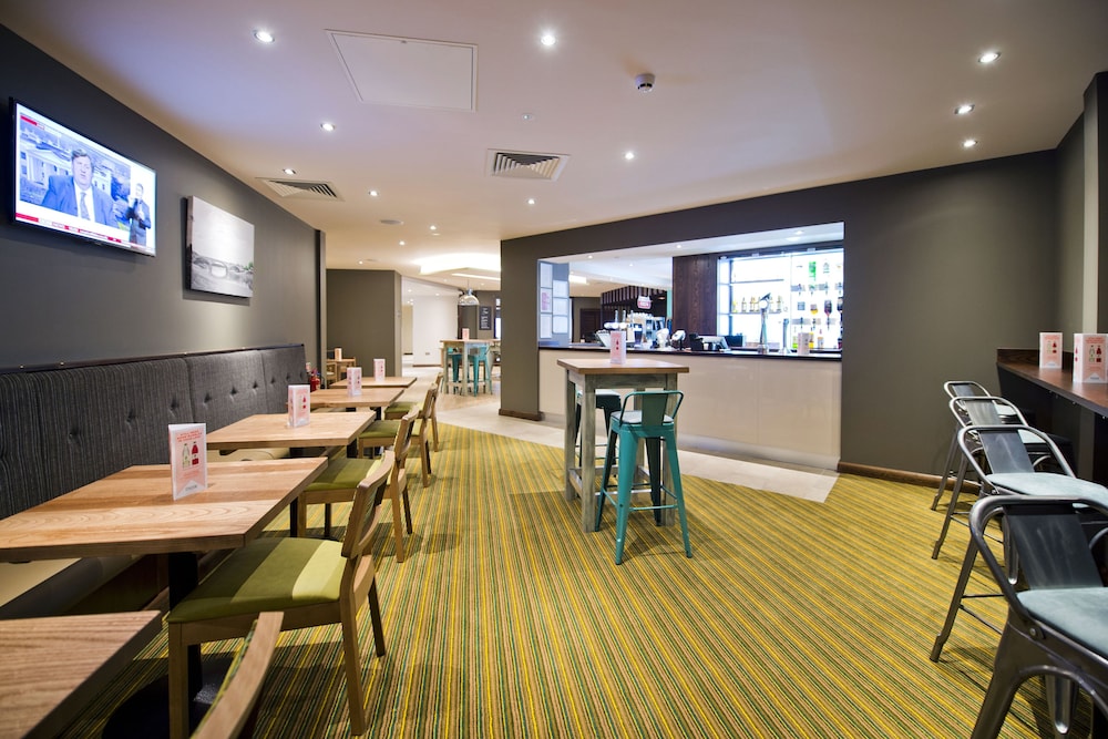 Premier Inn London Chiswick 34/36