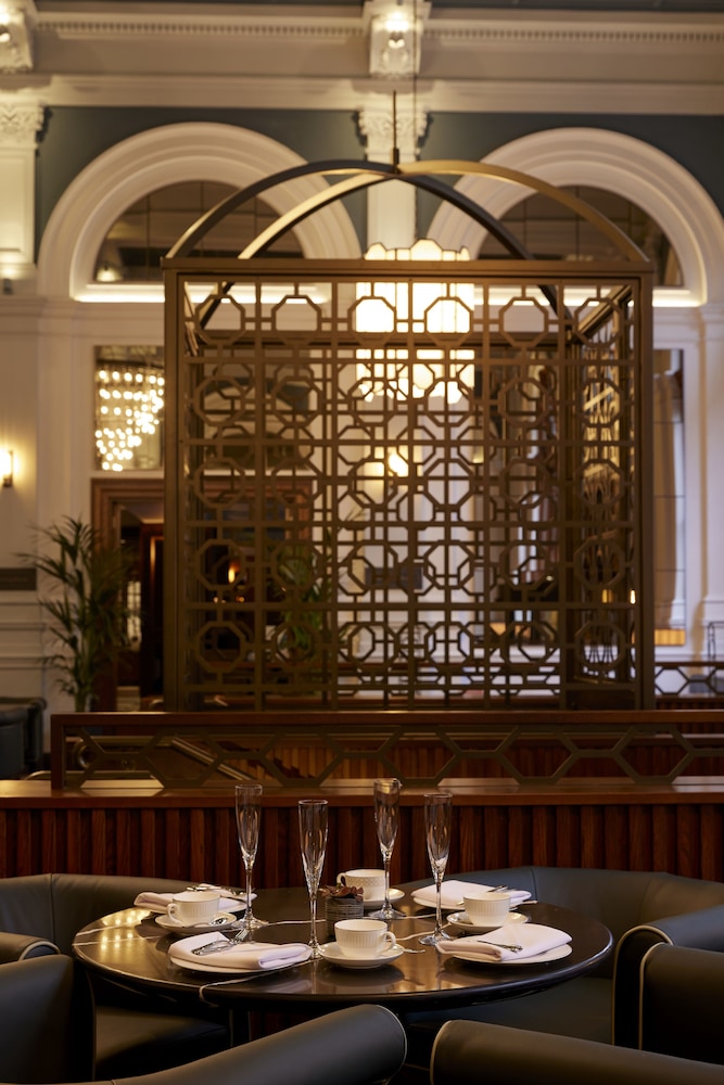 The Parkgate Hotel 39/46