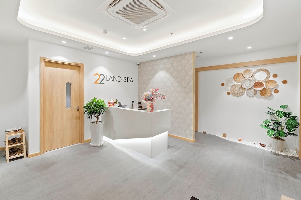 22Land Hotel Saigon 4/50