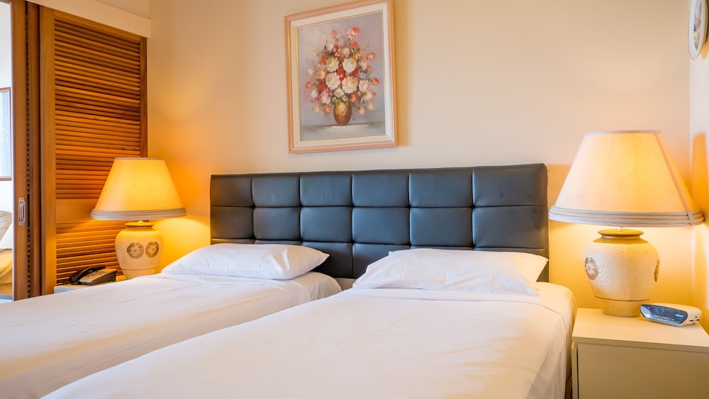 Broadbeach Savannah Hotel And Resort 34/80