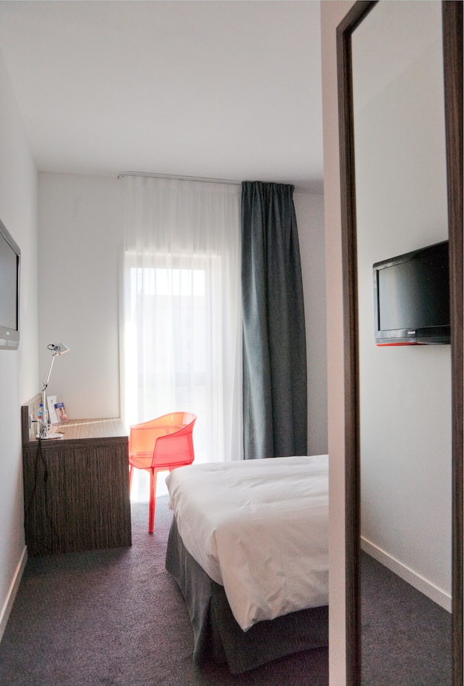 Mercure Saint Malo Balmoral 32/77