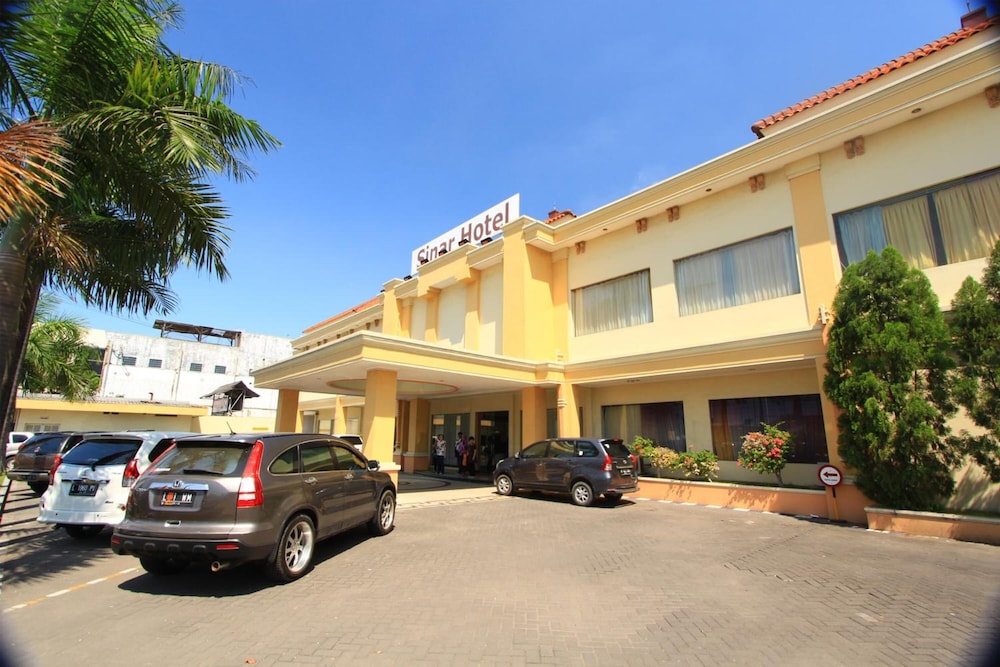 Sinar II Hotel 23/33