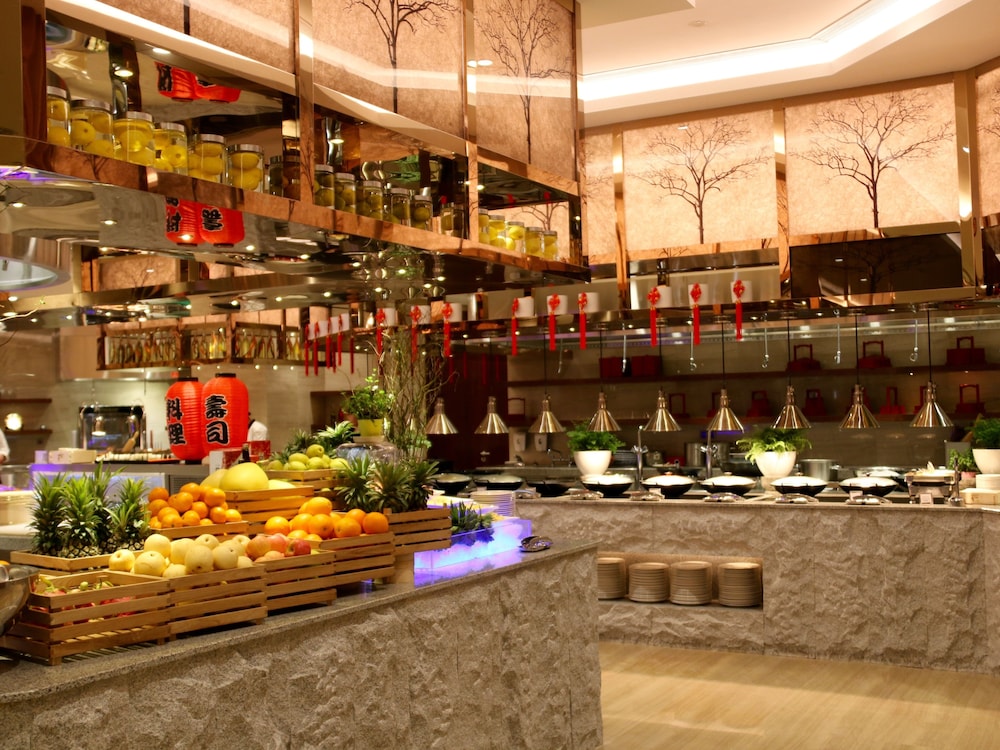 Sofitel Lianyungang Suning 53/71