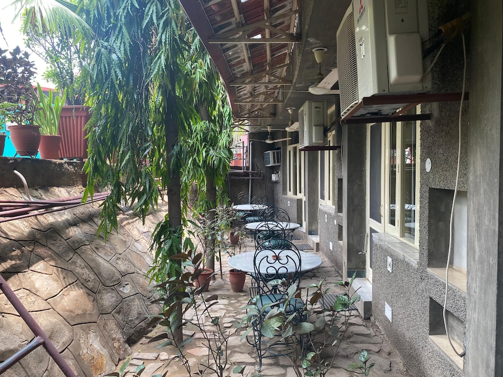 Jaipur Inn 59/62