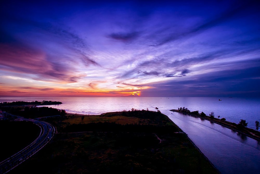 Pullman Miri Waterfront 69/73