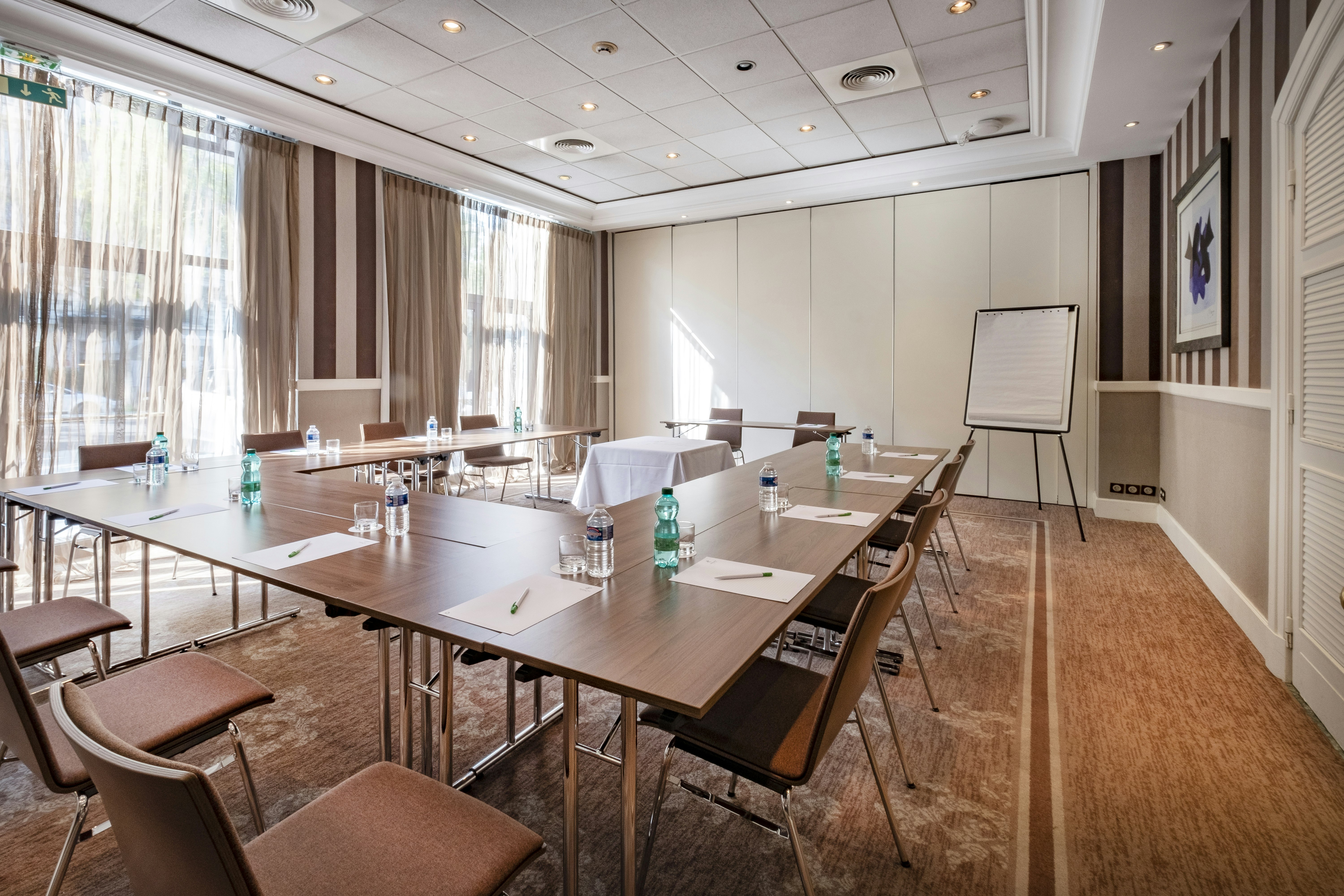 Holiday Inn Nice by IHG 70/79
