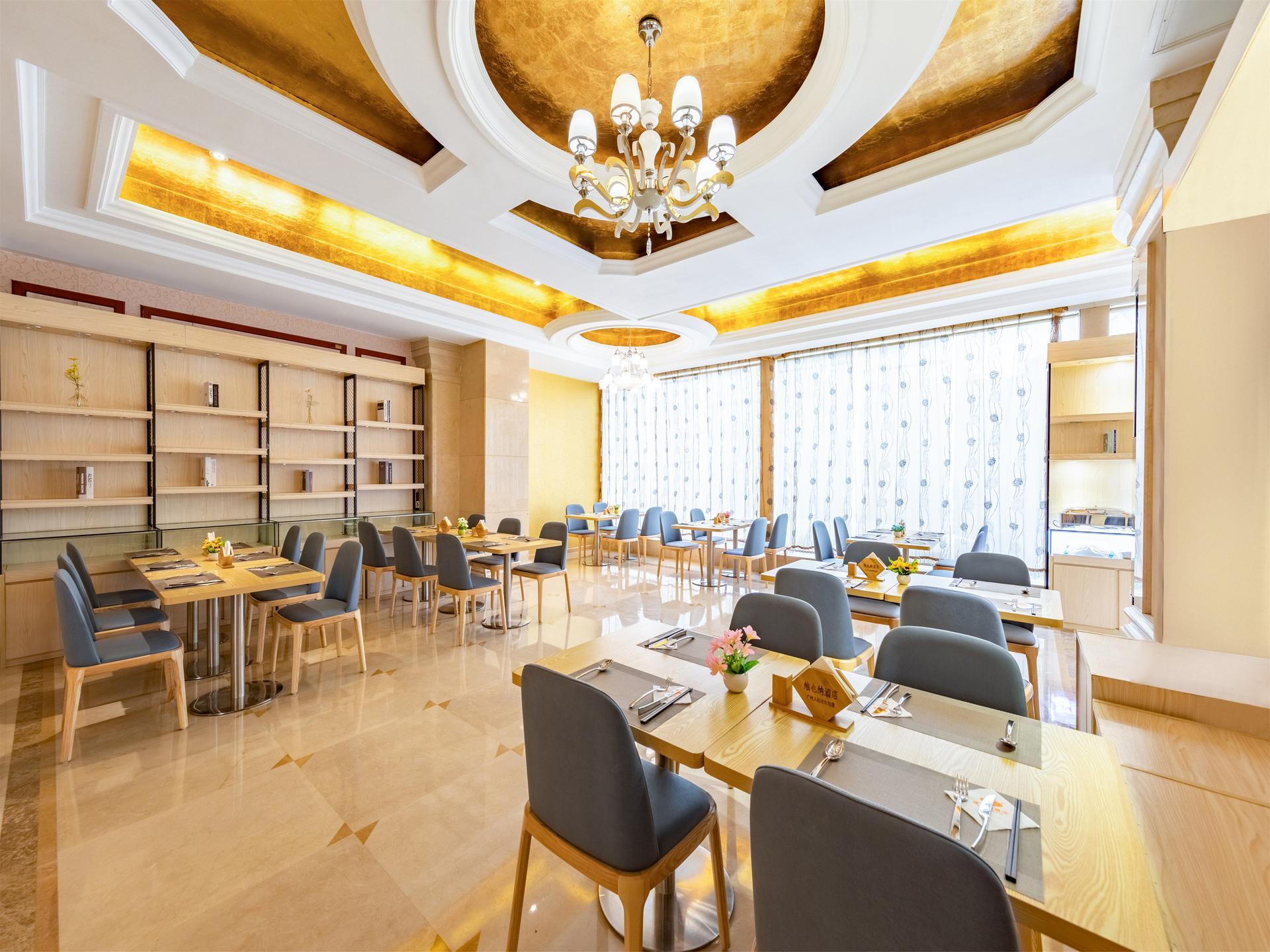 Vienna Hotel Guangzhou Airport 23/30