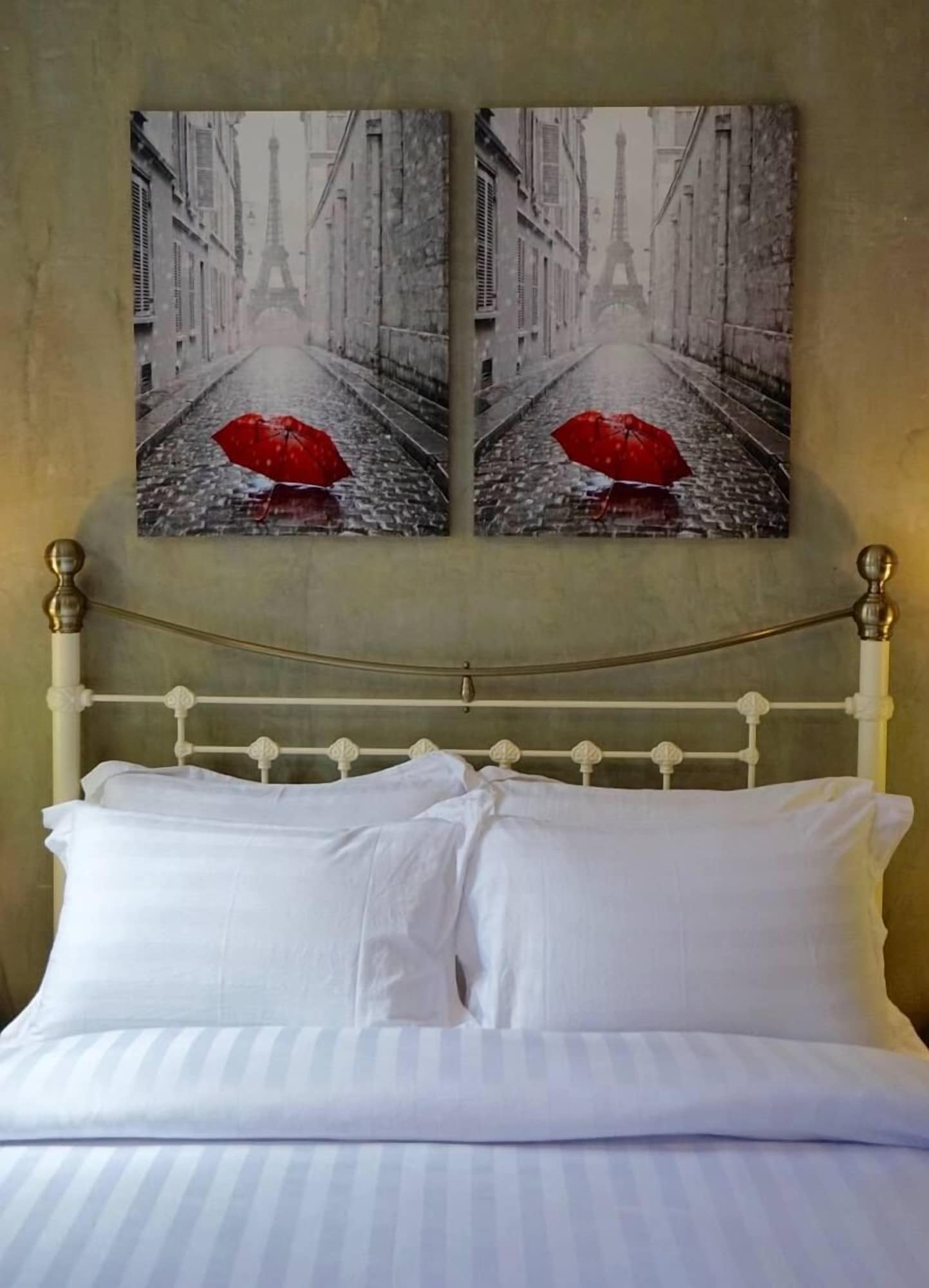 Superior, Queen Bed