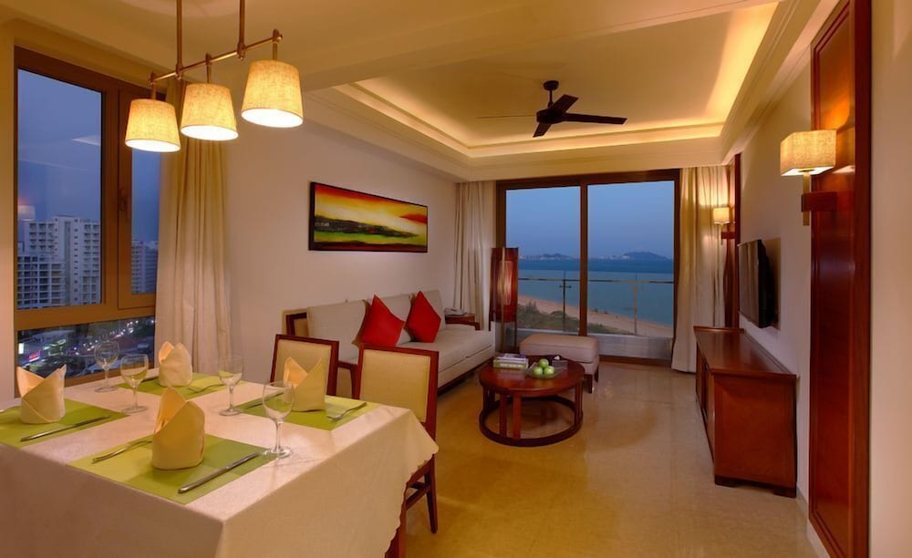 Sanya Seacube Holiday Hotel 21/49