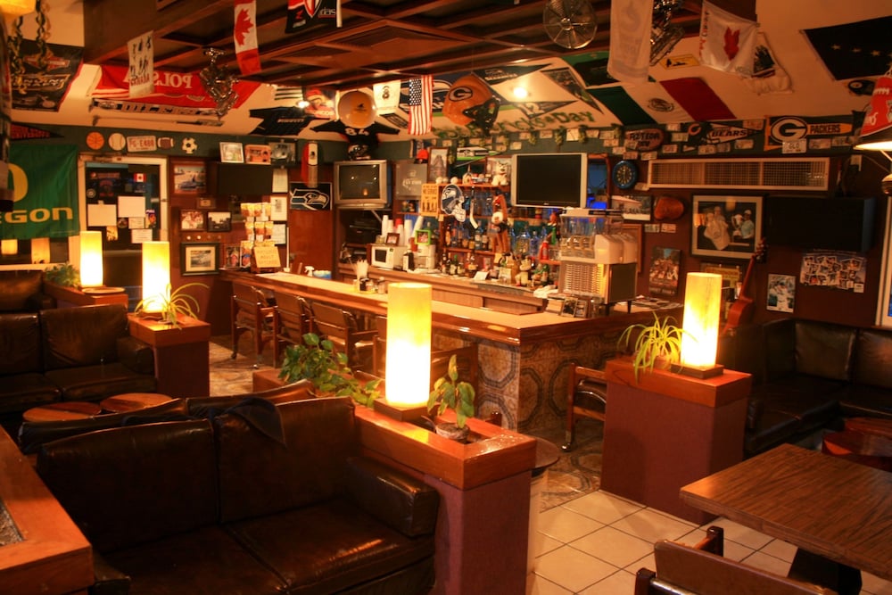 Azteca Inn Hotel 41/62