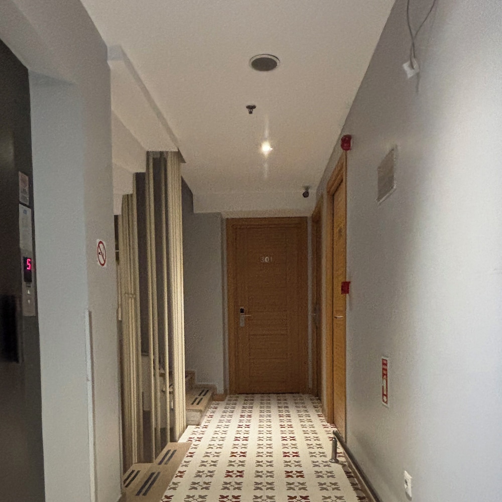 Wame Suite Hotel 57/85