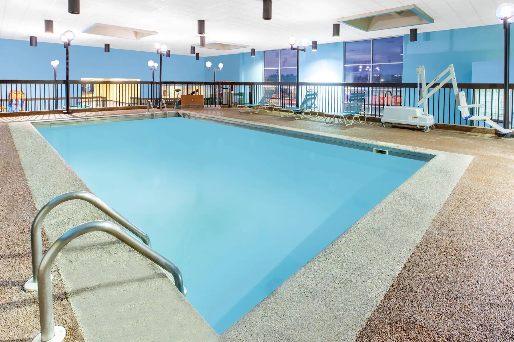 Days Inn and Suites by Wyndham Grand Rapids Near Downtown 20/29