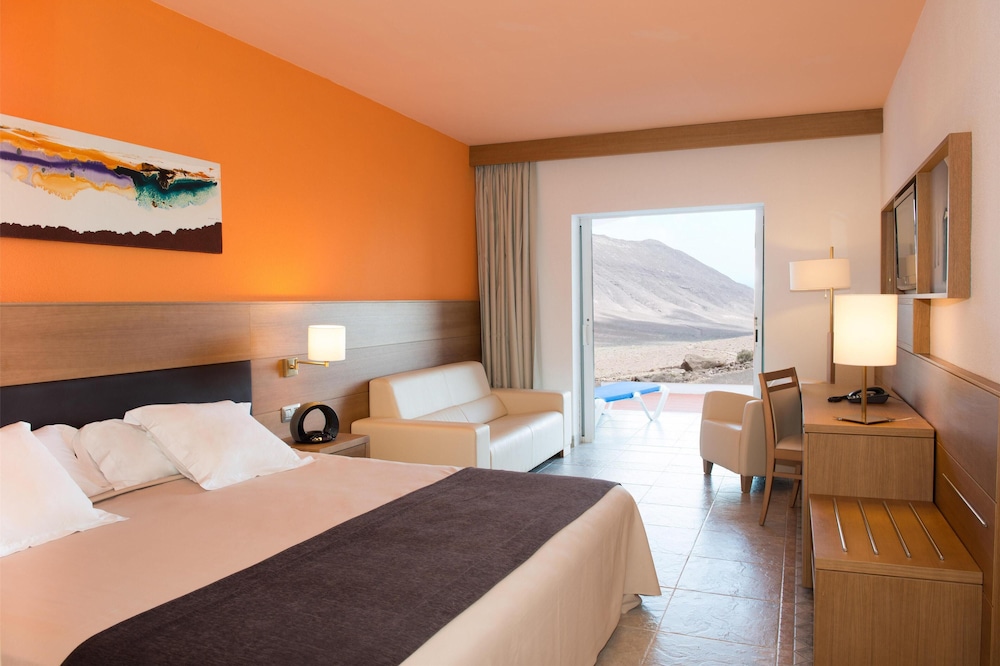 Standard, Single, Double Bed, Sea View, Adult Only, Balcony 2/8