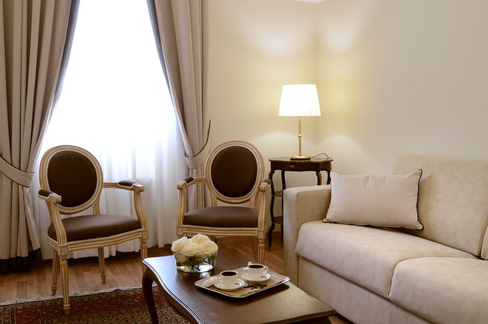 Grand Hotel Vittoria 46/71