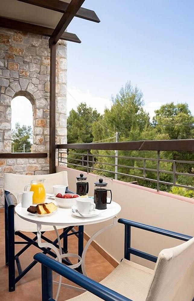 Talos Hotel Apartments 37/50