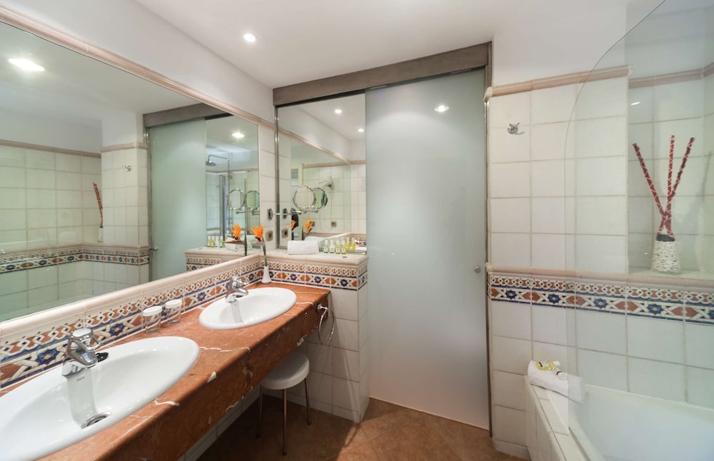 Barcelo Corralejo Bay - Adults Only 49/50