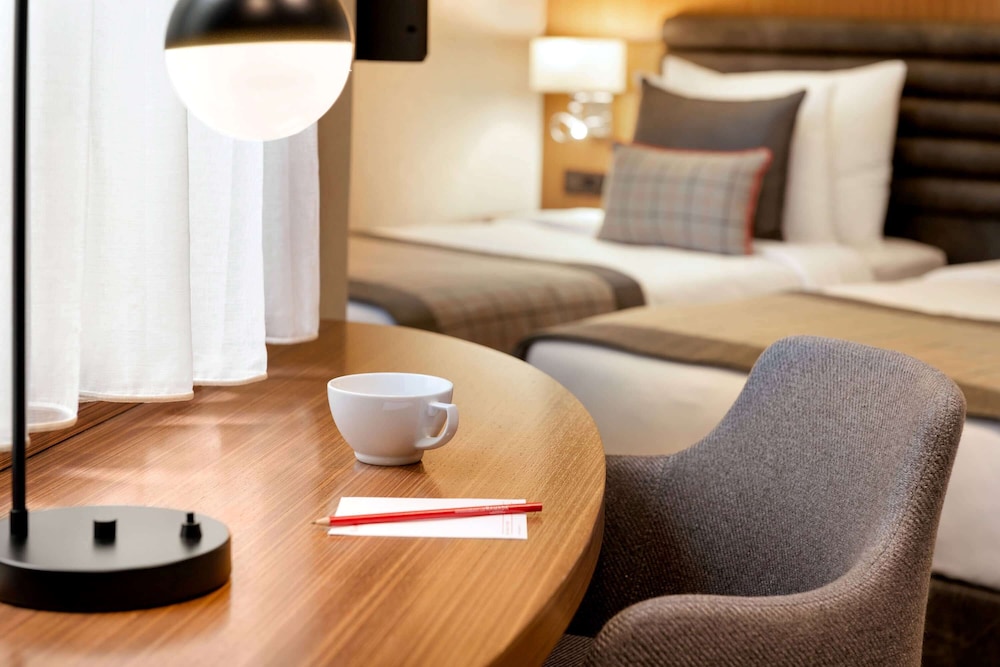 Ramada By Wyndham Budapest City Center 31/48