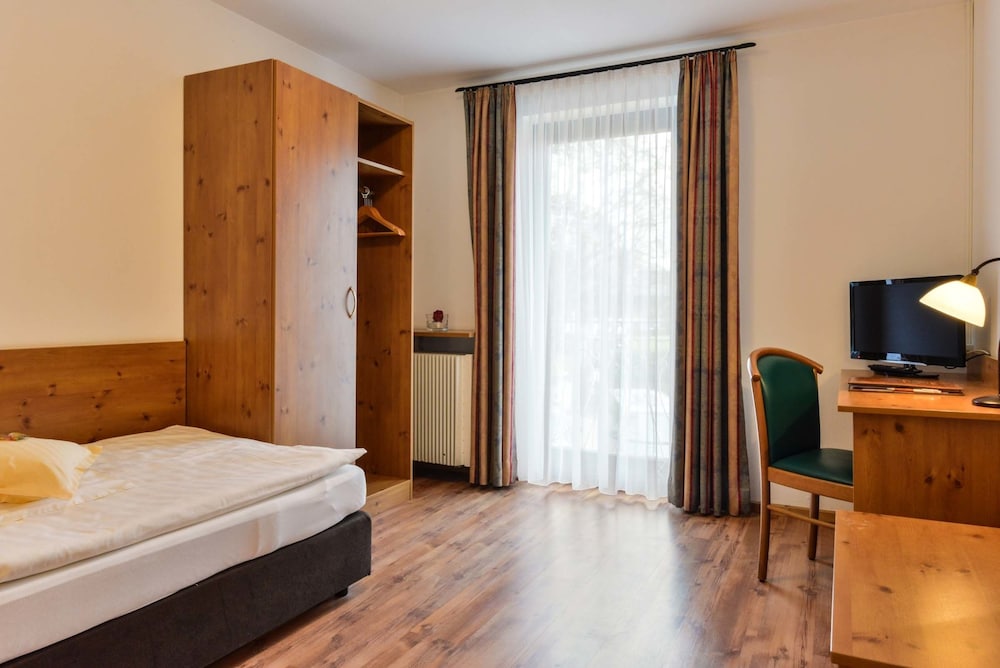 Landhotel Huber Am See 12/45
