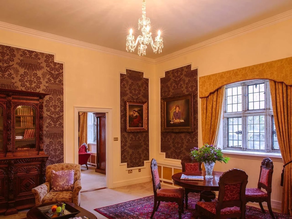 Waterford Castle 44/70