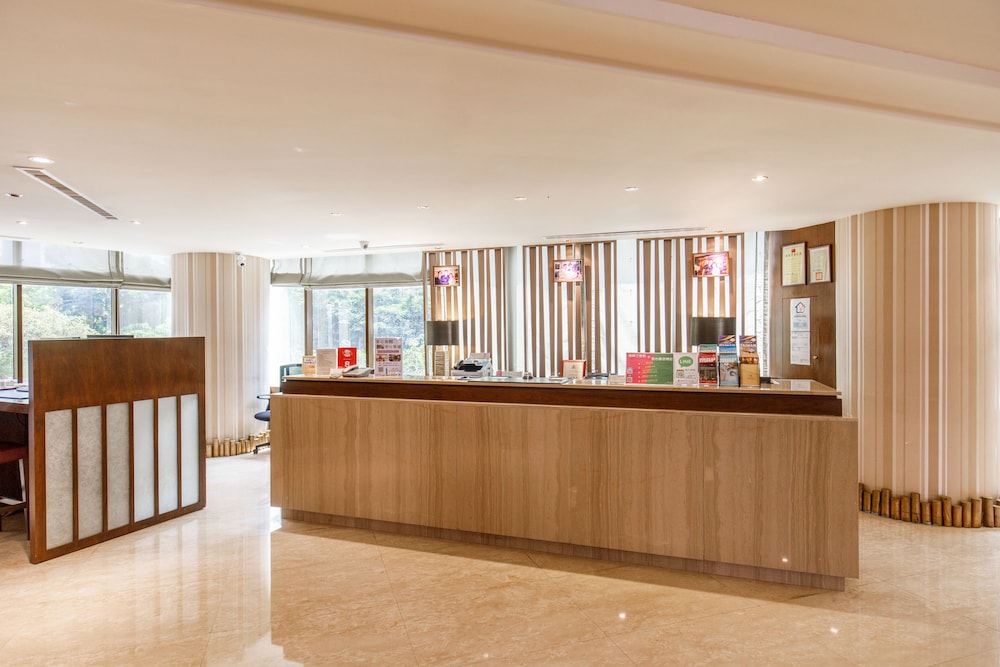 Hd Palace Hotel 6/50