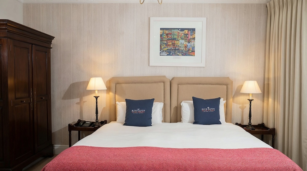 The Blue Haven Hotel 22/61