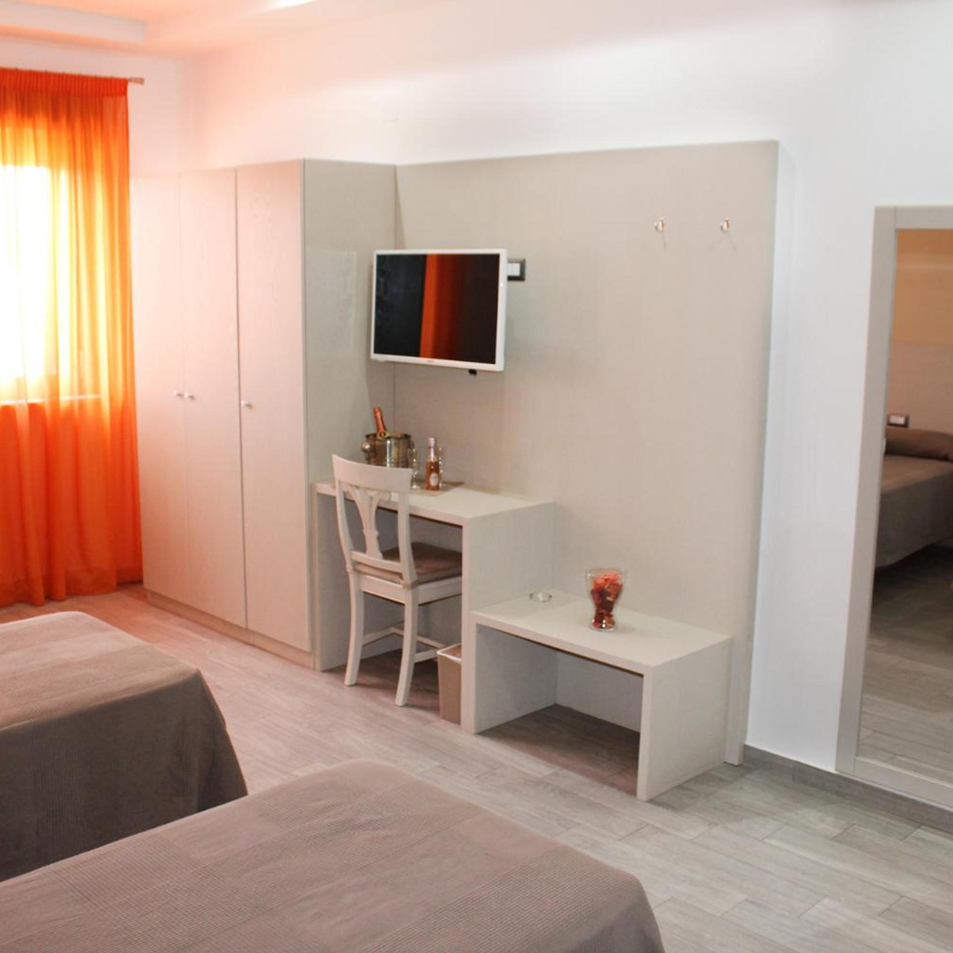 Hotel Cesirja 25/32