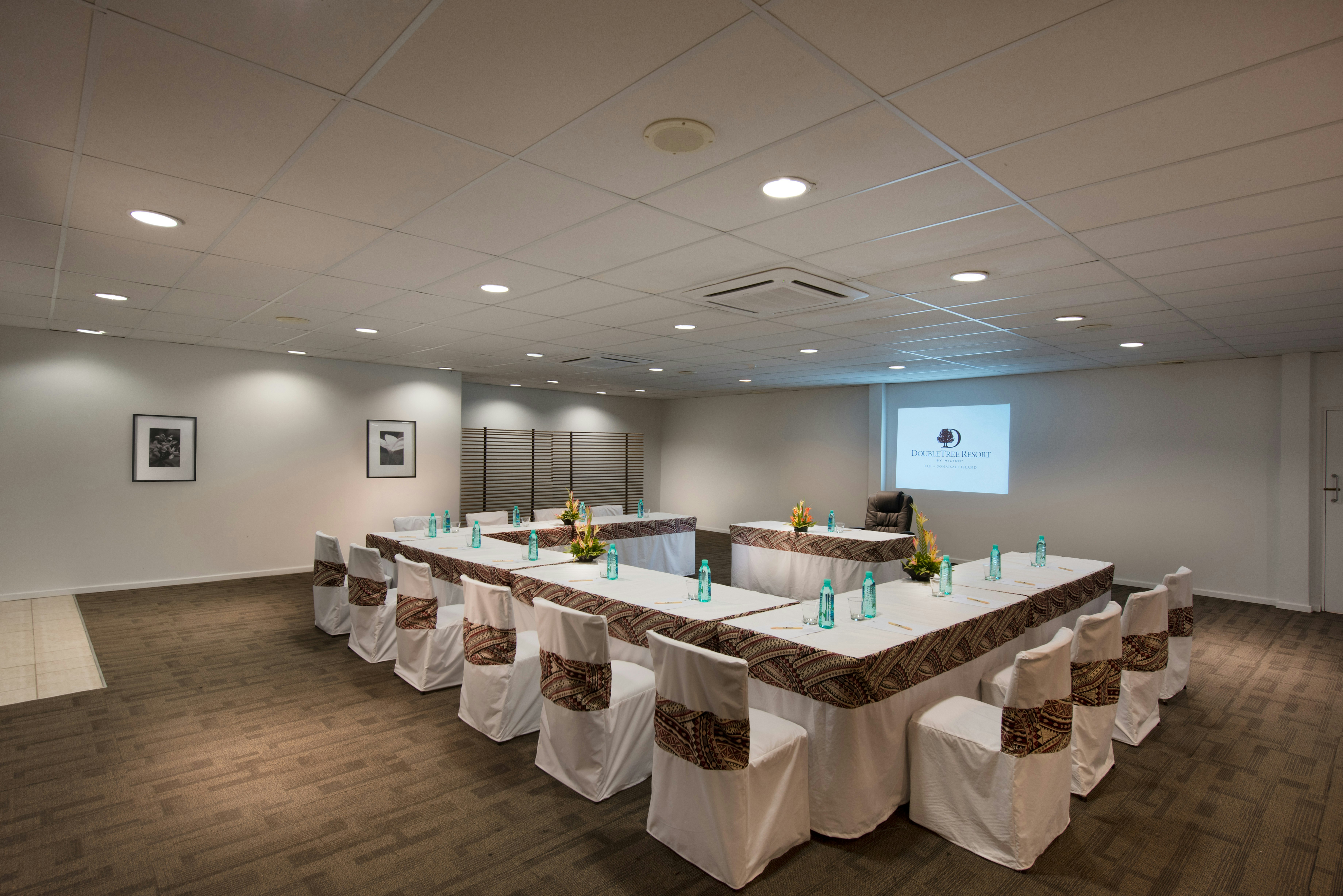 DoubleTree Resort by Hilton Hotel Fiji - Sonaisali Island 46/63