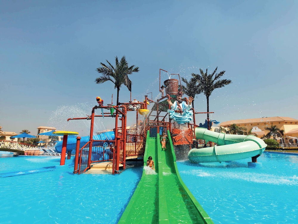 Movenpick Hotel Cairo Media City 42/49