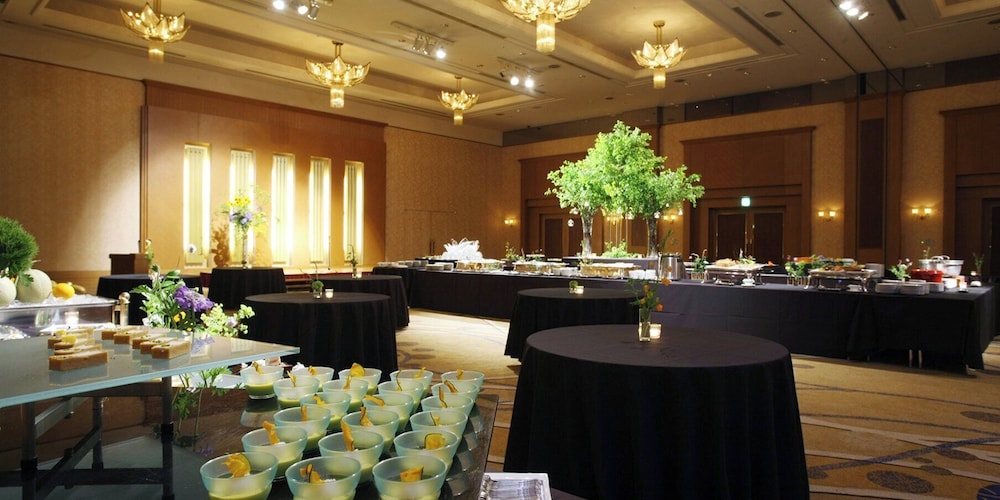 Ana Crowne Plaza Chitose 57/78