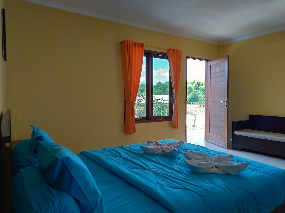 Balangan Paradise Hostel and Restaurant 34/46
