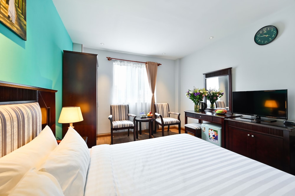 Cherry Boutique Hotel 15/50