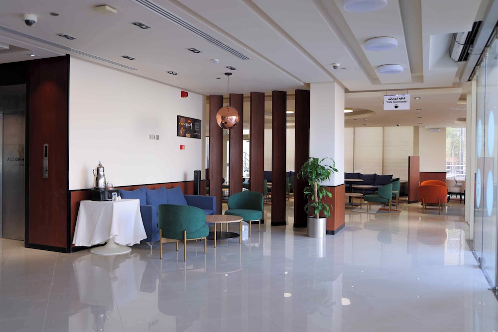 أجنحة نوفوتيل الرياض ديار(Sunday Hotel Al Olaya formerly Novotel Suites Riyadh Centre) 61/75