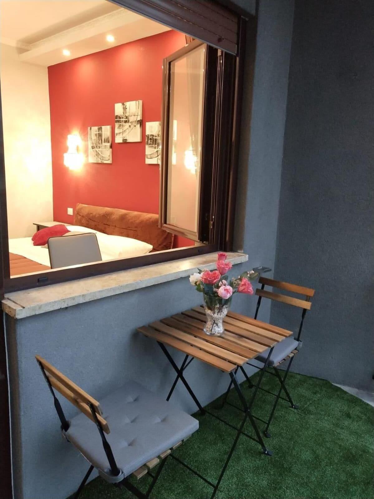 Seven Miracles Inn 27/40