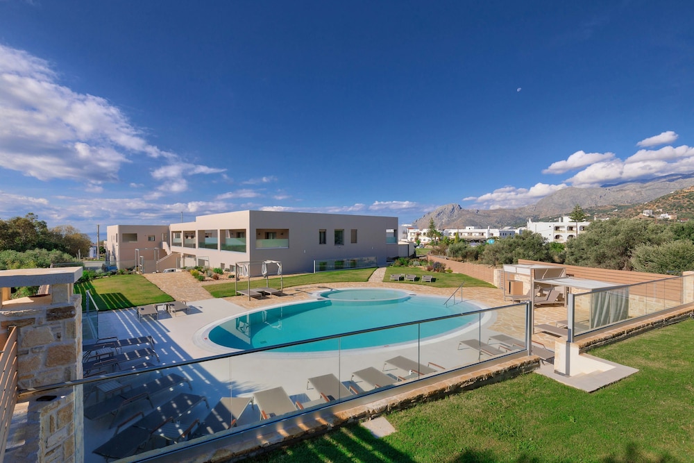 Belvedere Apartments & Spa 66/71